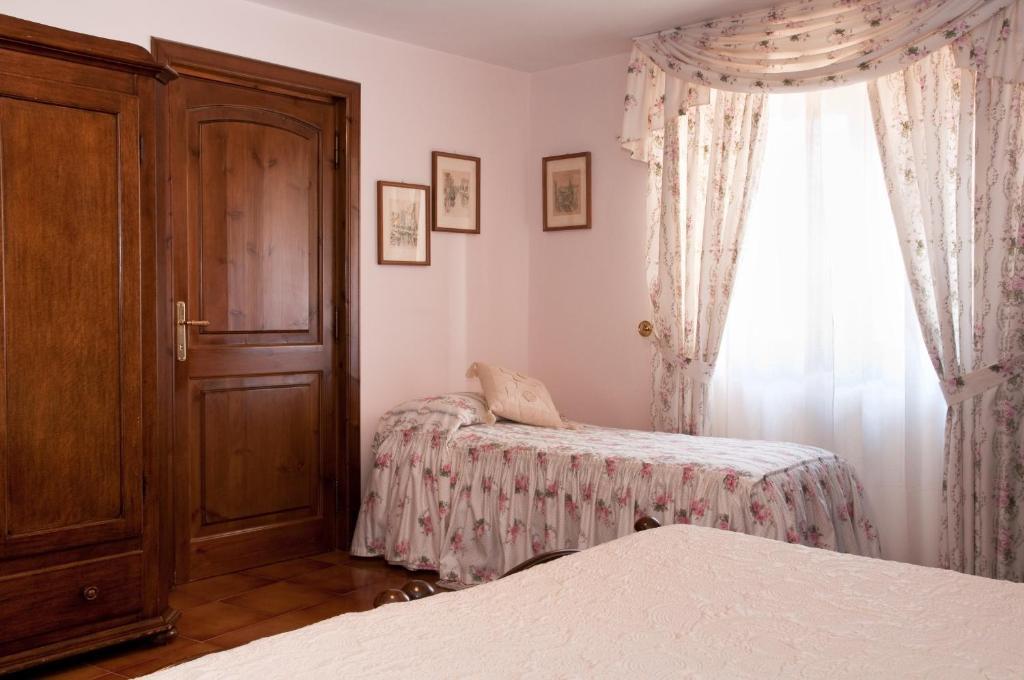 Bed&Breakfast Chiara Olbia Værelse billede